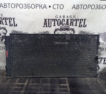 Радіатор кондиціонера AUDI A4 B8 8k0260401h
