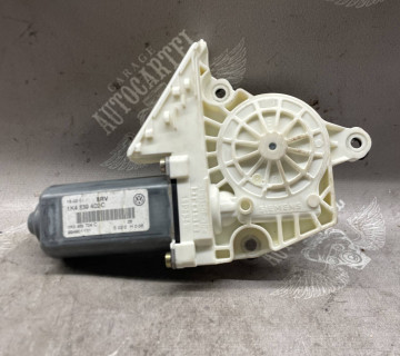 Моторчик склопідйомника задній правий Volkswagen GOLF 5 1k4839402c