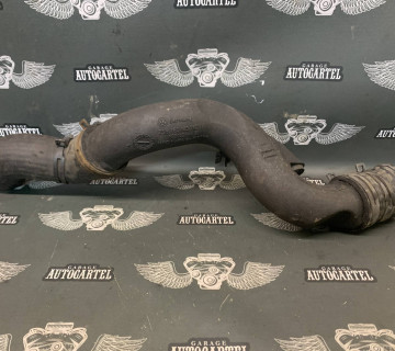 Патрубок інтеркулера Volkswagen Golf 4 1e0145762m