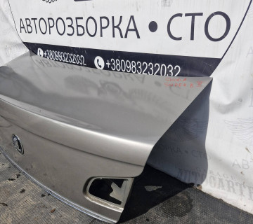Кришка багажника седан Skoda Super B2 21689024