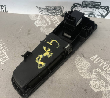 Кнопка керування склопідйомниками FIAT GRANDE PUNTO 735469706