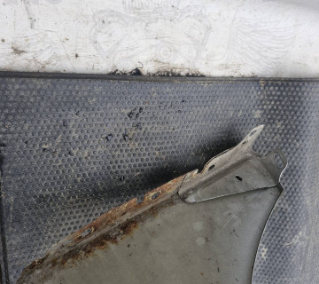 Крило переднє праве Peugeot 407 21722073
