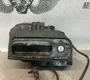 Замок кришки багажника VW Caddy 3 7h0827426ad