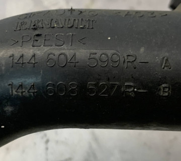Шланг (патрубок) інтеркулера лівий RENAULT Clio, Duster, Logan, Sandero 144604599r-a