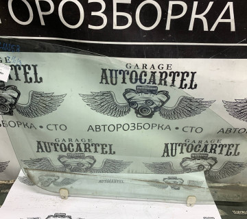 Скло дверки передньої правої Mitsubishi Outlander XL 43r-00033, 5706A358