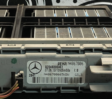 Радіатор пічки електричний Mercedes W204, C207, W212 A2048300461