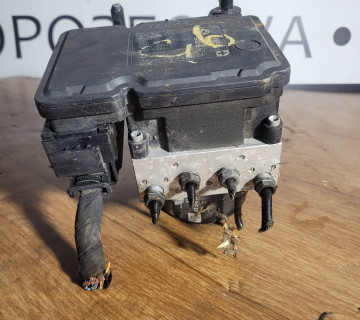 Блок керування ABS Skoda Octavia A5 2004-2013 1K0907379BE