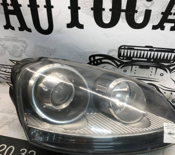 Права передня ксенонова фара vw golf v 1k6941032