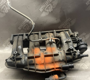 Колектор впускний audi a6 c6 vw passat b6 2.0 tfsi 06133185 cb