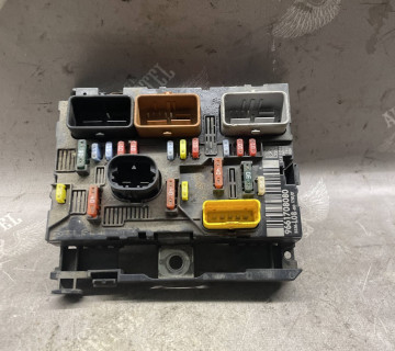 Блок запобіжників BSM L08-00 Citroen C4 Picasso,Peugeot 9661708080