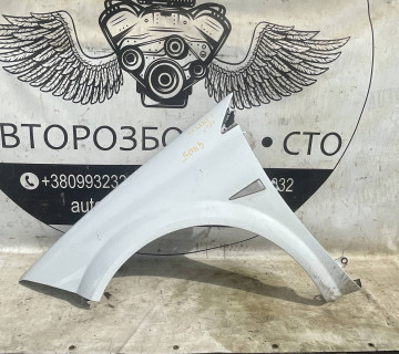 Крило переднє ліве Renault Megane 2 хетч 21118456