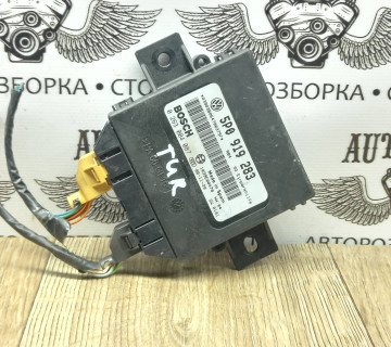 Блок керування парктроніками Skoda Octavia Tour 5P0919283