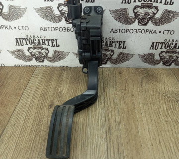 Педаль газа Ford Fusion Fiesta 1.4tdi 02-09, 4S619F836AA