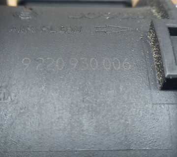 Витратомір повітря Hyundai Santa FE i30 Tucson Sportage Kia Carens Sorento Ceed 2.0 CRDI 2816427800, 9220930006