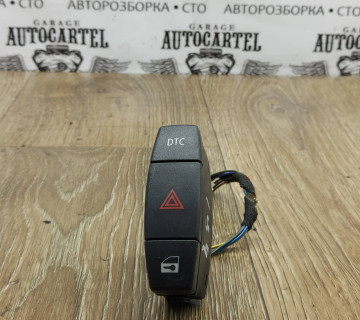 694560303 Кнопка аварійної сигналізації BMW 1-Series E87