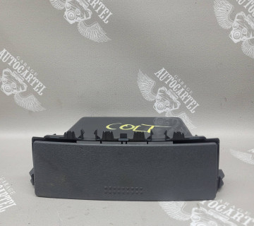 Ящик передньої консолі MN108092 9915318 Colt CZ 3 Mitsubishi