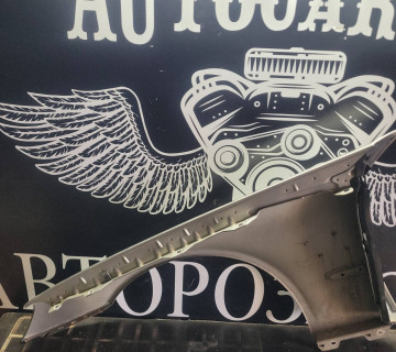 Крило переднє праве Mercedes E W211 2003-2009 21404016