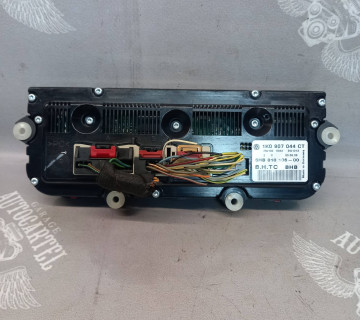 Блок управління пічкою клімат контроль VW Golf V 03-09 VW Tiguan 08-16 VW Caddy III 04-15 1k0907044ct