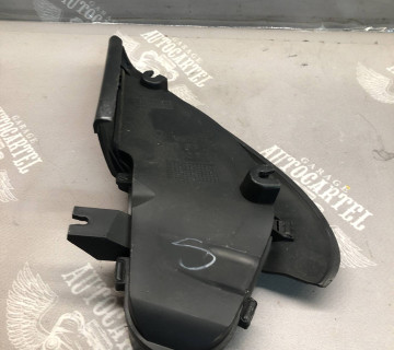 1Z0837974 Кришка дзеркала внутрішня передня права для Skoda Octavia A5 накладка пластик