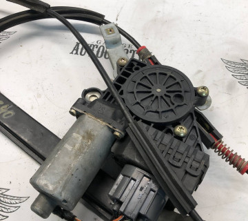 Моторчик склопідіймача передній правий з трапецією Ford Mondeo 3 0130821771 з трапецією