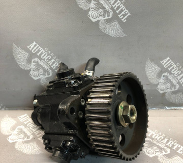 Топливный насос ТНВД Opel Astra H 1.9 CDTI 2004-2010 0445010156