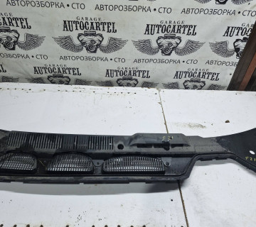5m51r02216 Декоративна накладка під лобове скло жабо Ford c max