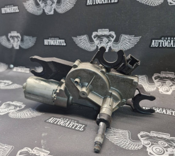 bp4k-67450 Моторчик двірника склоочисника заднього Mazda 3 (03-09,г.),