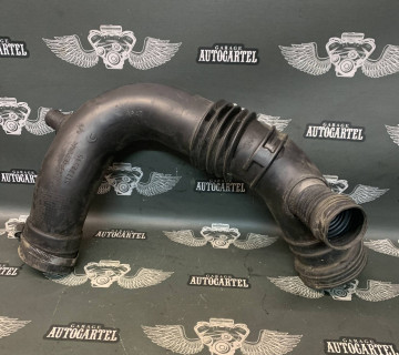 Патрубок повітряного фільтра Alfa Romeo 159 1.9JTD 51772595