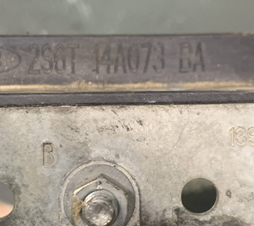Блок запобіжників 1.4 TDCI FORD Fusion 2s6t14a073ba