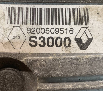 Блок керування двигуном Renault Megane 2 Scenic 1.6 16V 8200509516