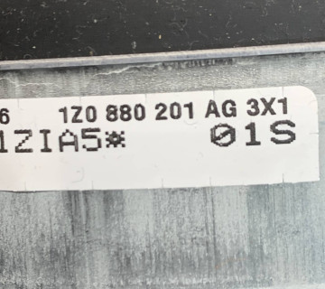 Подушка безпеки керма AirBag Skoda Octavia A5 VRS 1z0880201ag