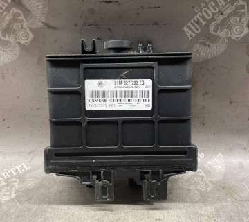 Блок керування коробкою передач Volkswagen Golf 4 1.6 01m927733eq