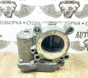 Дросельна заслонка Skoda Fabia 1.4i 03C133062B