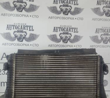 3c0145805p Радіатор інтеркулера Volkswagen Passat 6 2007