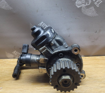ТНВД Skoda Octavia 3 2.0 TDI 2013-2020 04L130755D