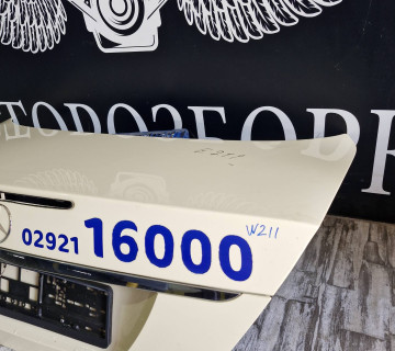 Кришка багажника седан Mercedes W212,2010, 21511011