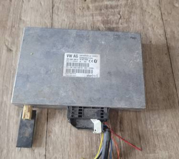 Блок керування Bluetooth Skoda Octavia A5 5P0862335B