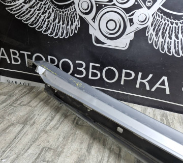 a169610808 Декоративна накладка на поріг права Mercedes W169