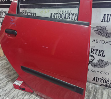 Дверка задня права Mitsubishi Colt 2004-2012 21619700