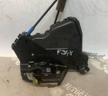 Замок двері передньої лівої Toyota Corolla Verso 6904042241