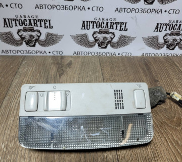 Плафон освітлення салону Volkswagen Passat B5, Golf 4, задній 3B0947105C