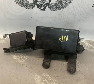 Блок реле Nissan Primera P12 252309f920