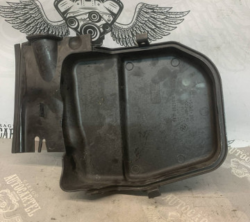 Захист корпусу жабо правий bmw 3 e90 e91 6925018