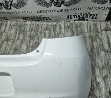 Бампер задній Toyota Yaris 21645501