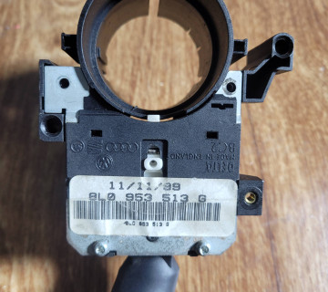 Підрульовий перемикач світла/поворотів Skoda Fabia 1, Volkswagen Golf 4 1997-2007 8l0953513g