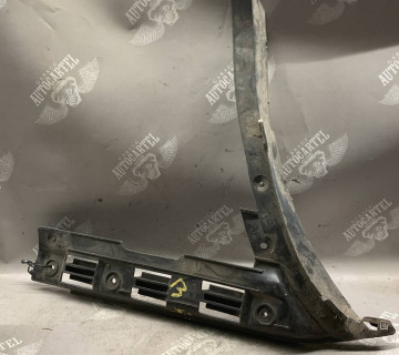 Кронштейн заднього бампера правий VW Passat B5 3b9807394c