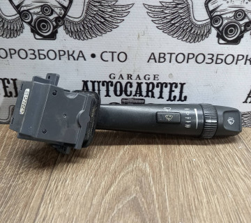 Перемикач підрульовий склоочисників Volvo S60,S70,S80. 30768099