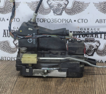 Замок двері передній правий Opel Vectra C, Signum (02-08) 13157762