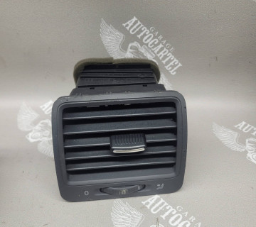 1k0819704b дефлектор обдува салона volkswagen golf 5