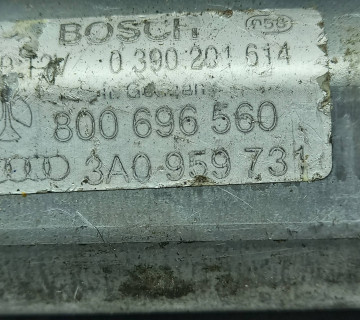 Моторчик люка Volkswagen Passat B4 Golf 3a0959731